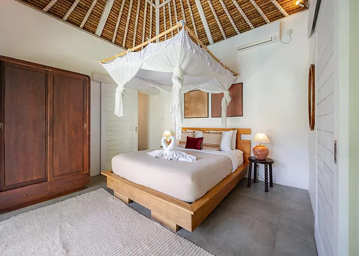 Kaly By Optimum Bali - Newly Refurbished 800 M To & Kudeta - Oberoi スミニャック